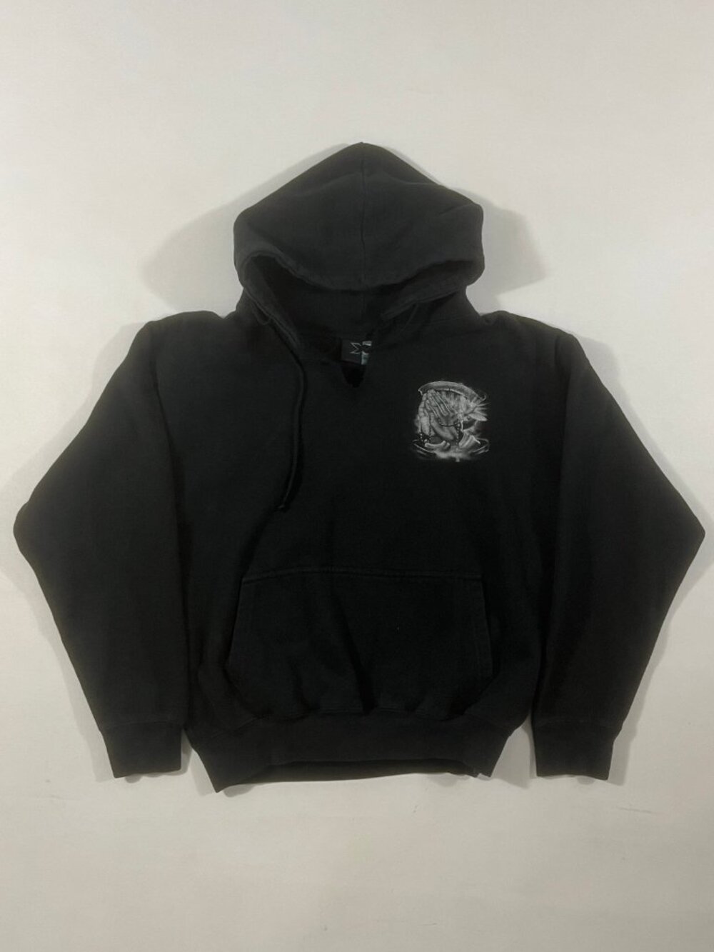 Y2K Style "The Face of Love" Jesus Praying Hands Graphic Hoodie Black M